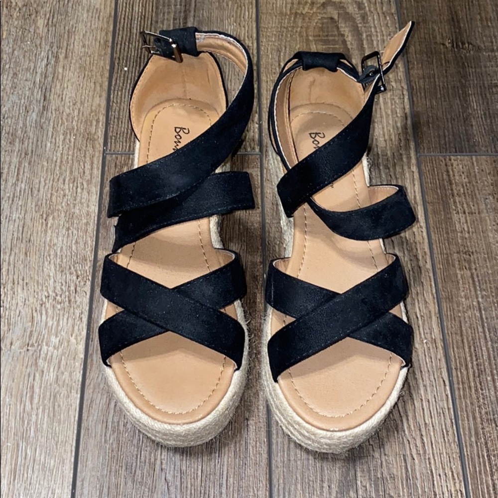 Black sandals